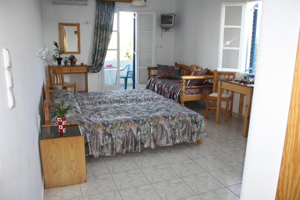 Naxos City Mavromatis Studios מראה חיצוני תמונה
